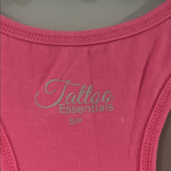 Tattoo Essentials Graphic Tee Size Small - Picture 2 of 4